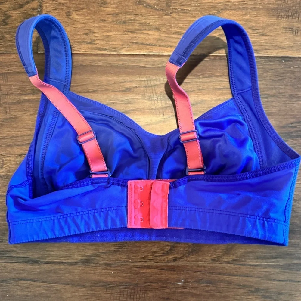 Purple Lululemon Sports Bra with Pink Accents